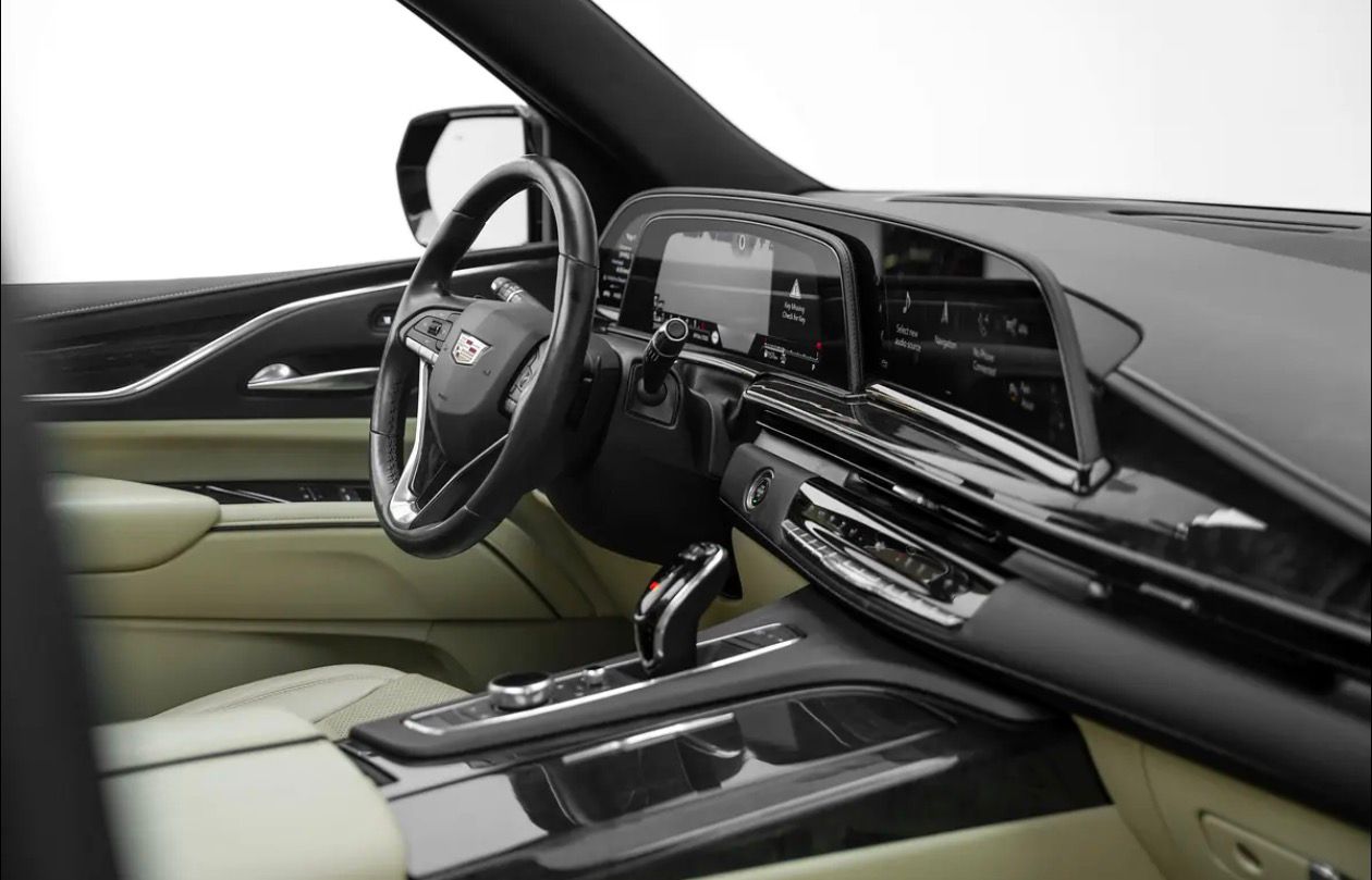 Cadillac Escalade 600 Black Edition gallery image 2