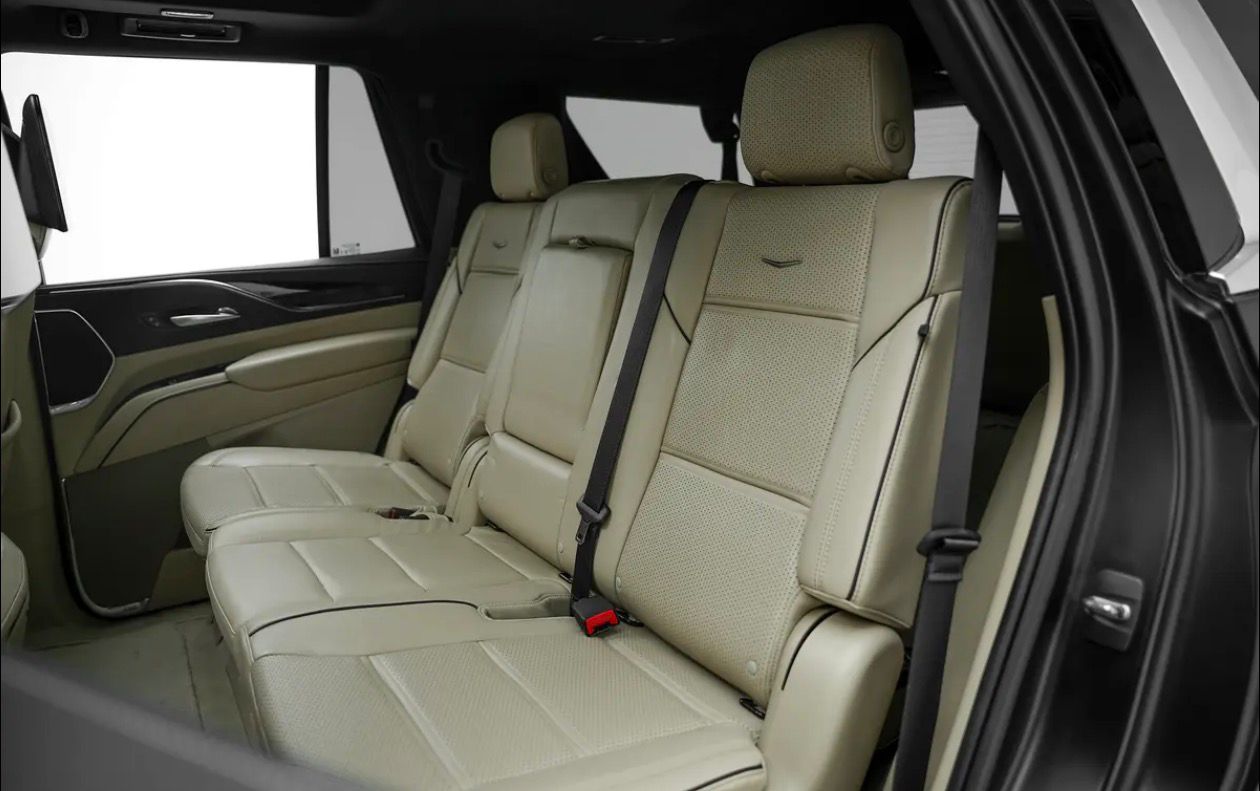 Cadillac Escalade 600 Black Edition gallery image 4