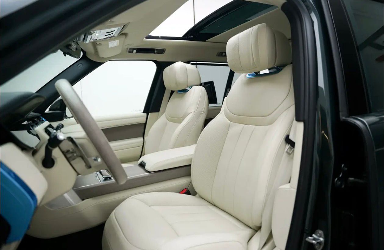 Land Rover Range Rover Autobiography gallery image 2