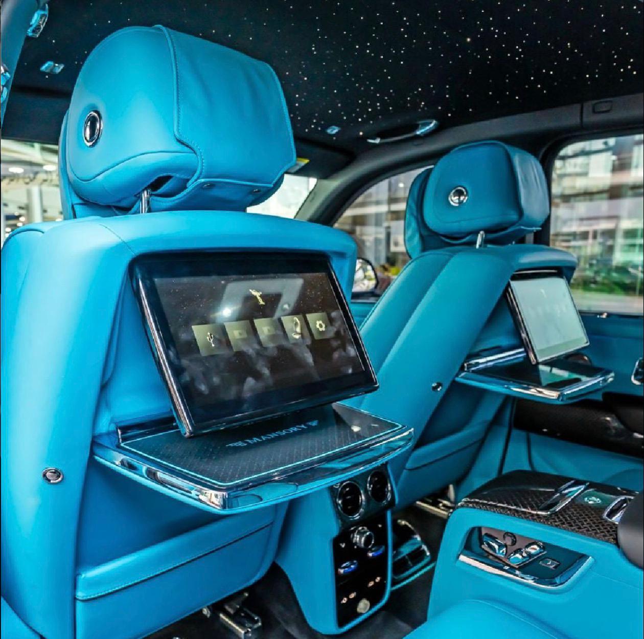 ROLLS ROYCE CULLINAN MANSORY BRAND NEW BLACK gallery image 6